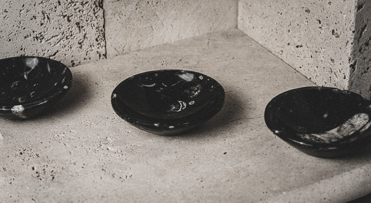 Moroccan Onyx Black Plate