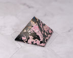 Peruvian Rhodonite Pyramid – 153 g