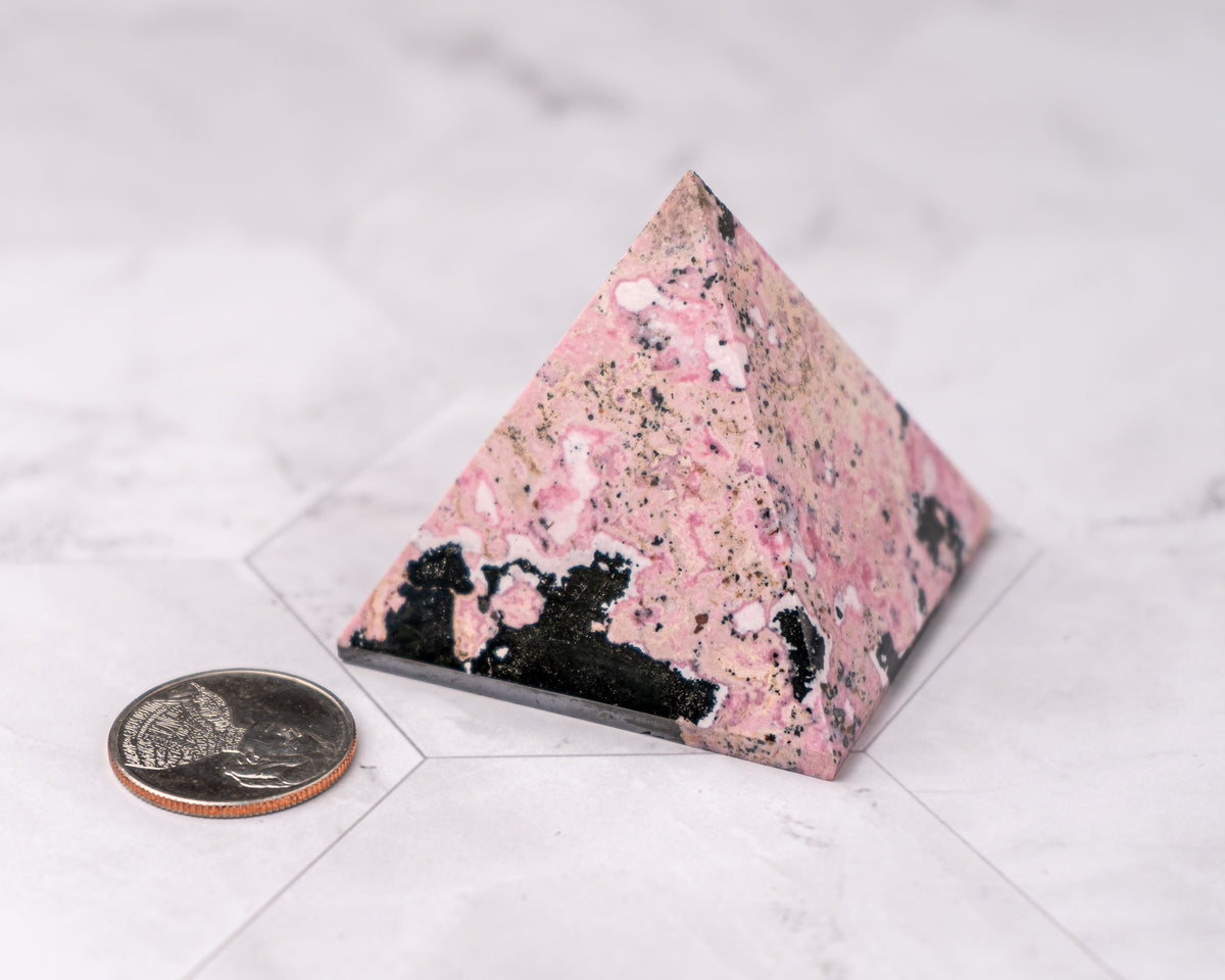 Peruvian Rhodonite Pyramid – 177 g