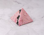 Peruvian Rhodonite Pyramid – 133 g