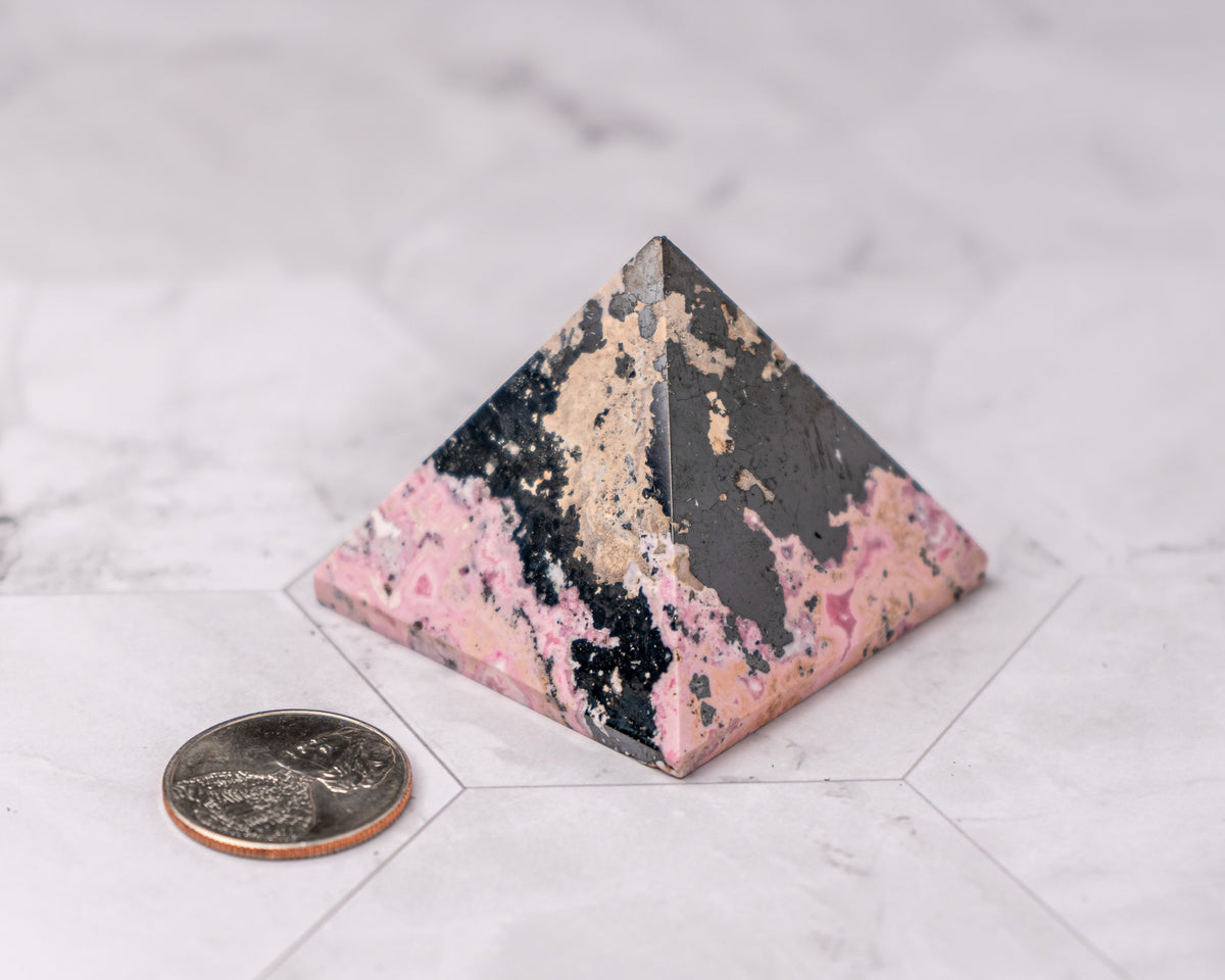 Peruvian Rhodonite Pyramid – 151 g