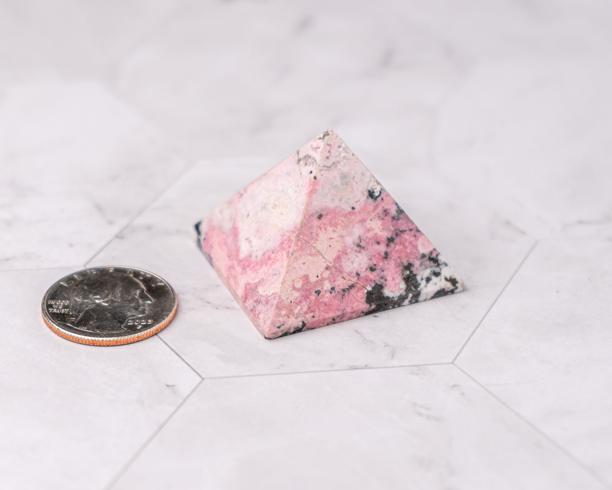 Peruvian Rhodonite Pyramid – 53 g