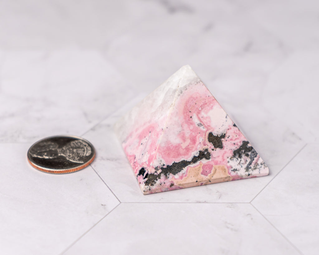 Peruvian Rhodonite Pyramid – 89 g