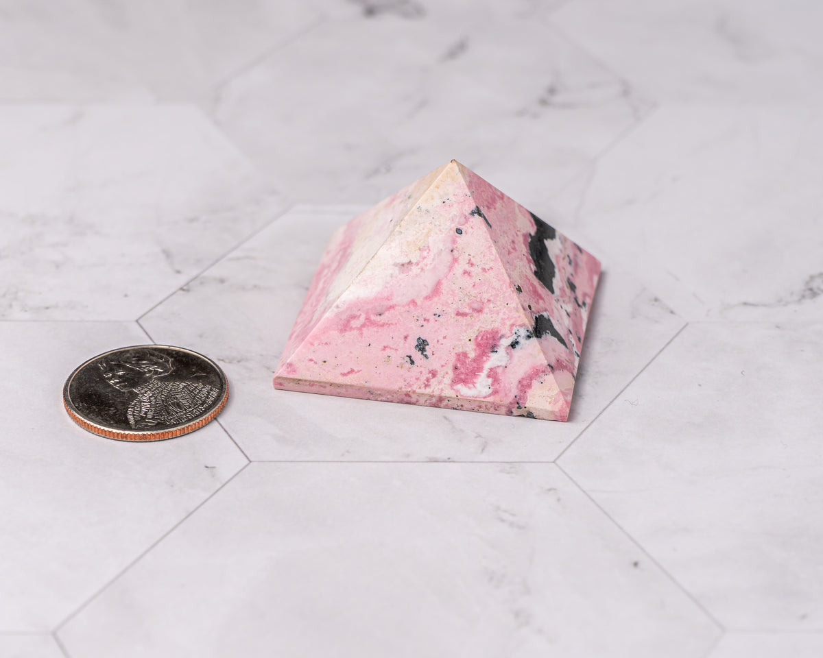 Peruvian Rhodonite Pyramid – 78 g