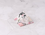 Peruvian Rhodonite Pyramid – 50 g
