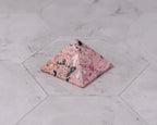 Peruvian Rhodonite Pyramid – 34 g